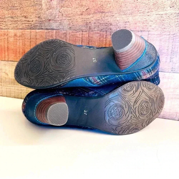 NWOT L’Artiste by Spring Step Captivate Ankle Blue Booties - Picture 6 of 9